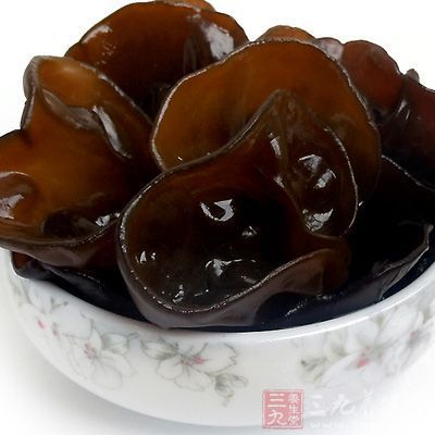 降低压应该吃什么药好（降低压吃什么食物好）-图3